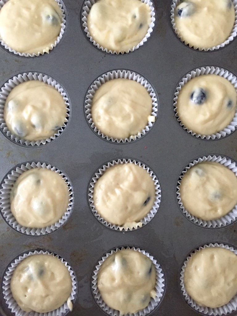 Lemon Blueberry Cupcakes 4